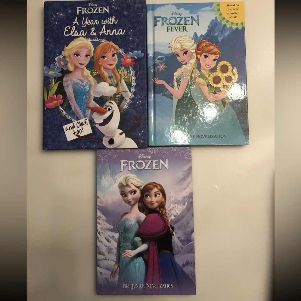 Set of 3 ~ Disney Frozen ~ Junior Novels